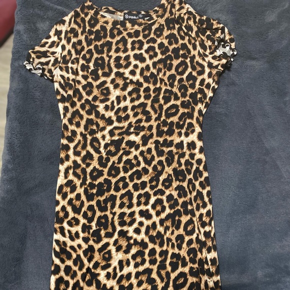 Cheetah Print Bodycon Dress - Picture 2 of 2